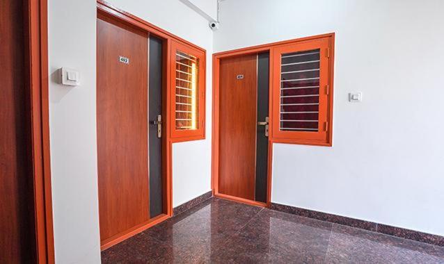 Hotel Royal Platinum Bangalore Ngoại thất bức ảnh