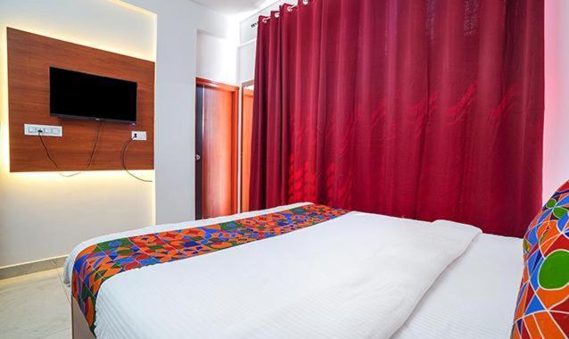 Hotel Royal Platinum Bangalore Ngoại thất bức ảnh